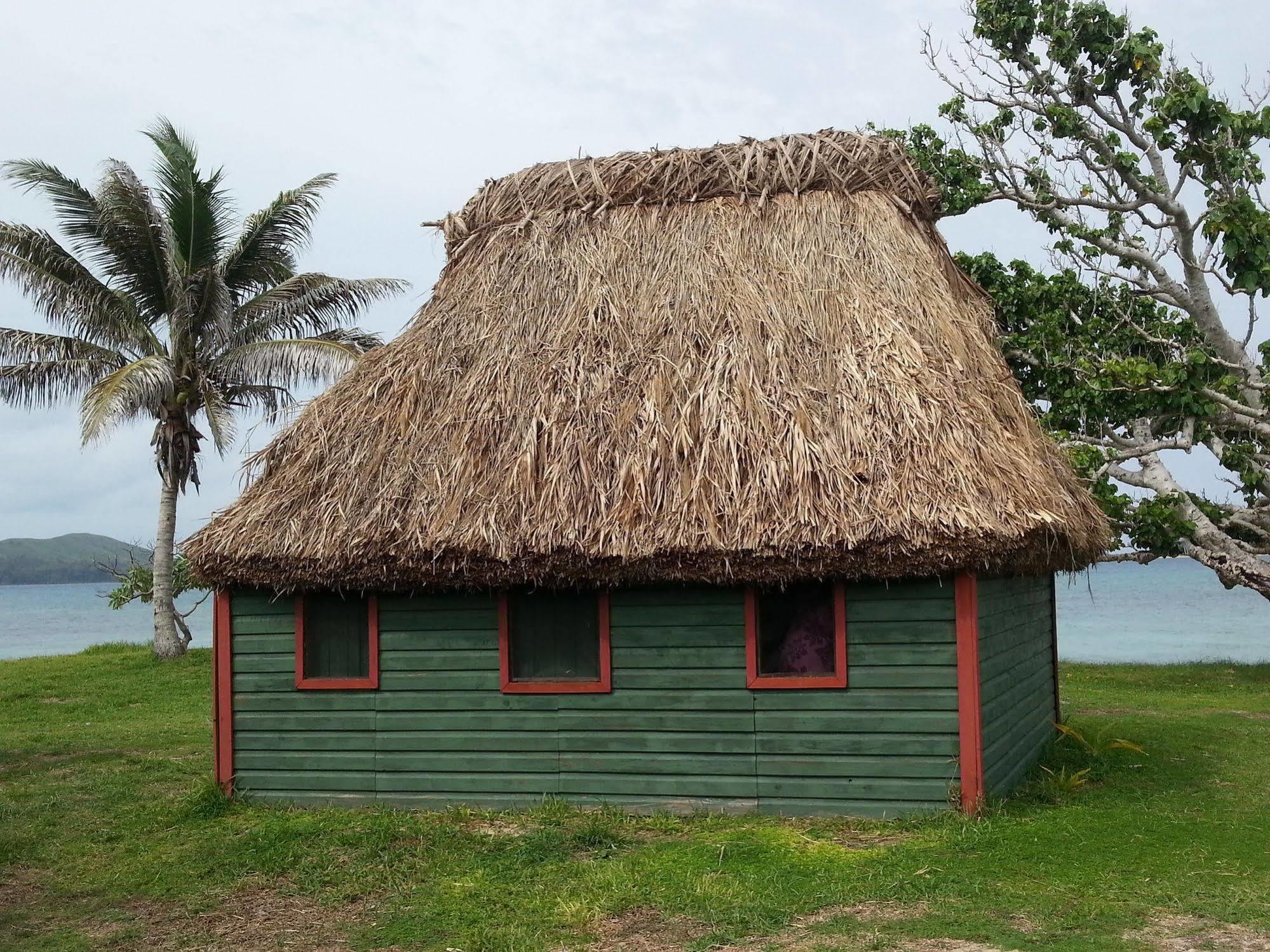 Yasawa Homestays Naisisili Exterior foto